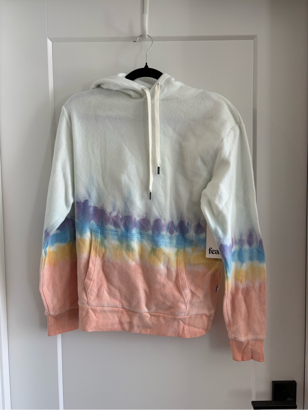 feat Tie-Dye Pastel Hooded Pullover
